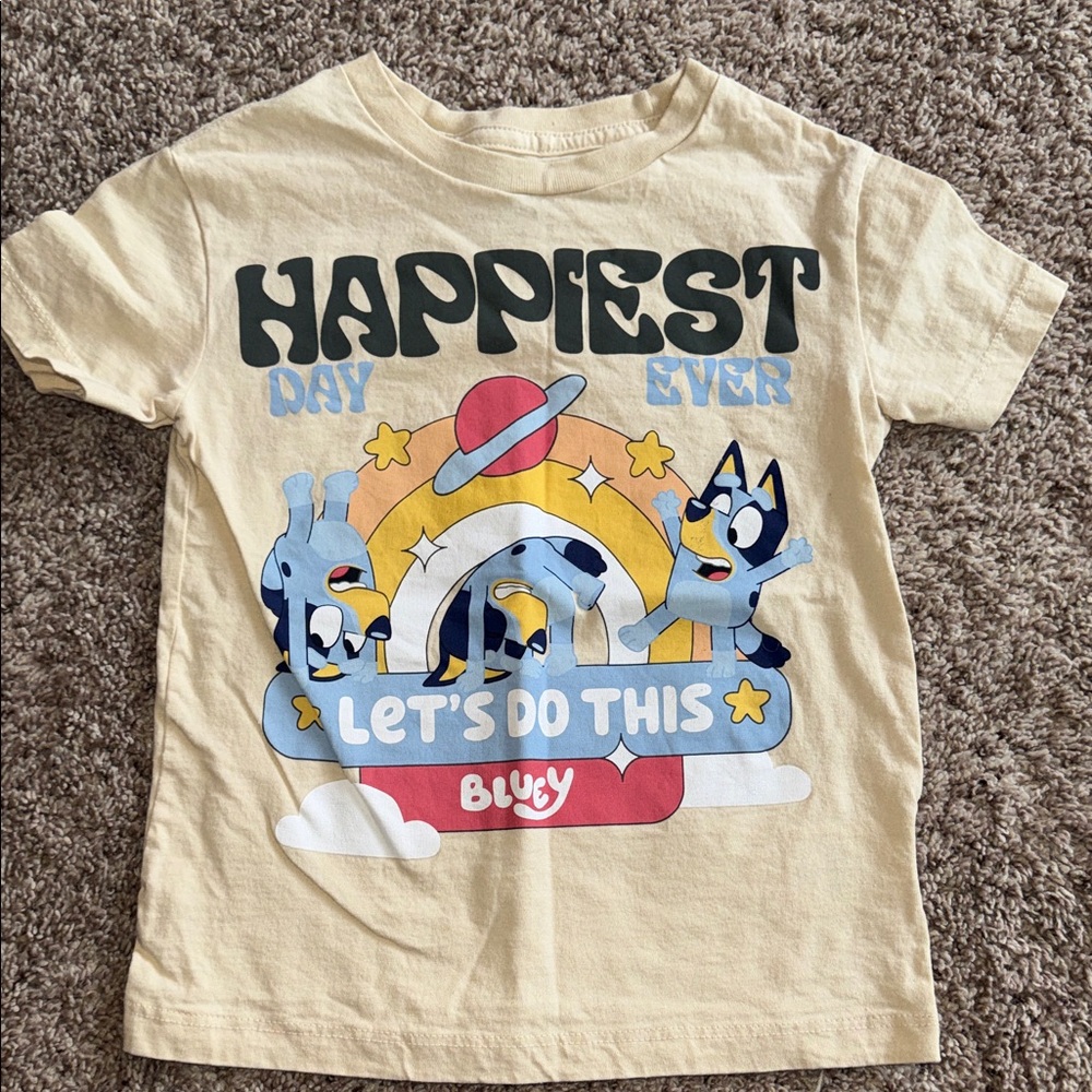 Bluey happiest day ever graphic tee size XS